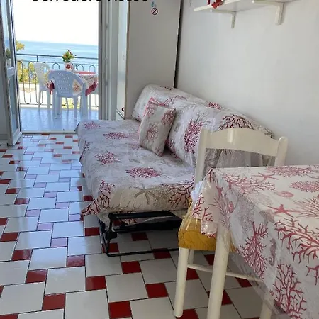 Ponzacasevacanze -appartamento ,,belvedere
