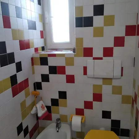 Ponzacasevacanze -appartamento ,,belvedere