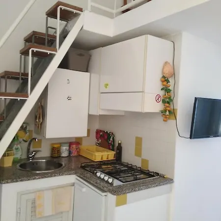 Ponzacasevacanze -appartamento ,,belvedere